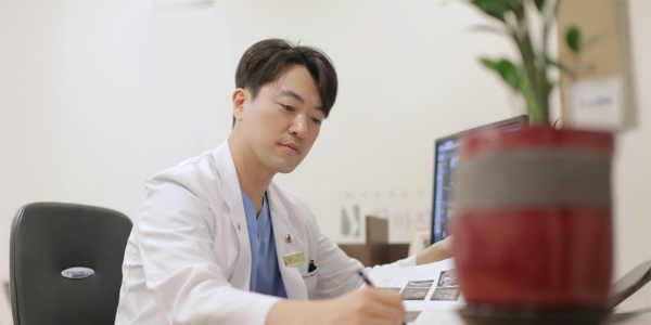 박인수대표원장진료이미지